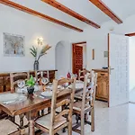 Nyaraló Vargas By Interhome *